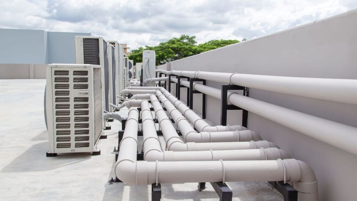 Use this commercial HVAC summer maintenance checklist to learn how our experts will keep your system in top shape.